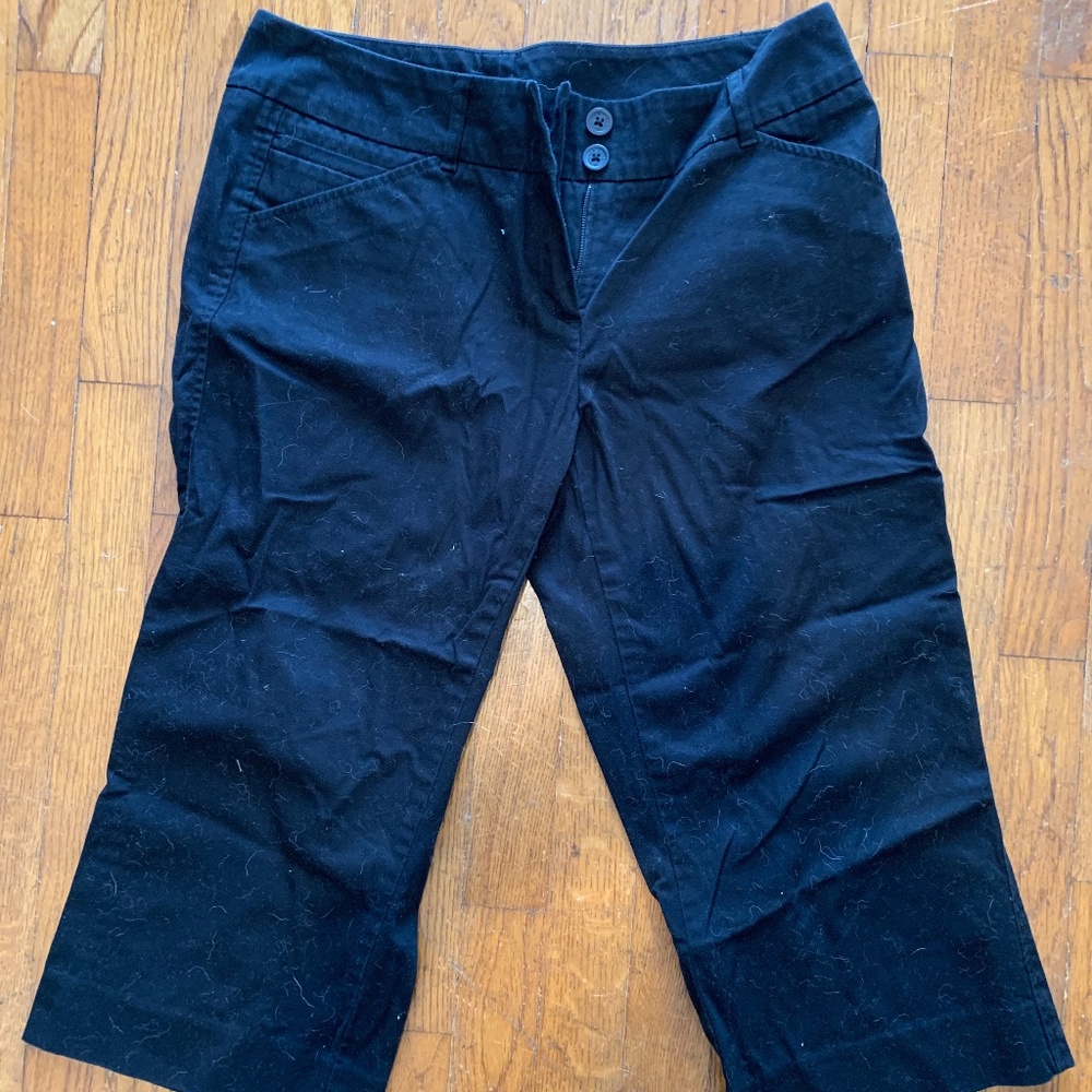 New York and Company Capris